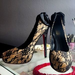 Pink bottom, lace & silk detail  "Signature by ShoeDazzle" heels